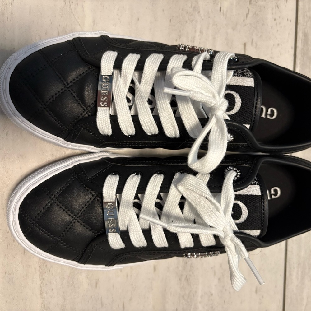 GUESS Black Sneakers with White Laces